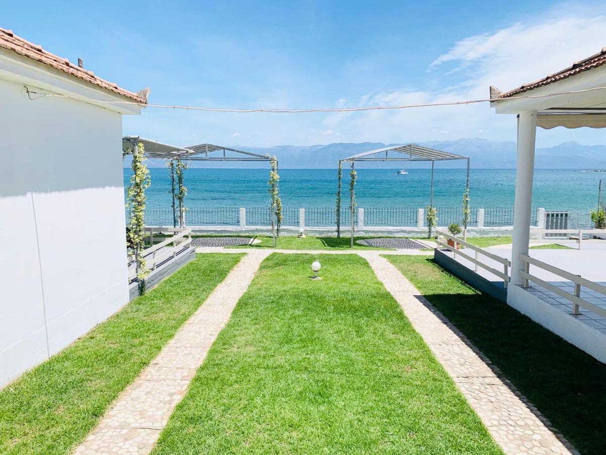 Seaside Bungalows Petalídhion Exterior foto