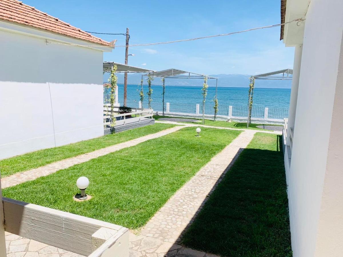 Seaside Bungalows Petalídhion Exterior foto